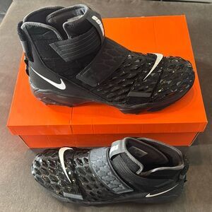 Nike Force Savage Elite 2 Shark Football Cleats Size 18 NEW